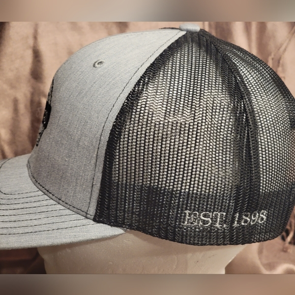 423 Chico Elks Lodge Like NWOT - Picture 3 of 7